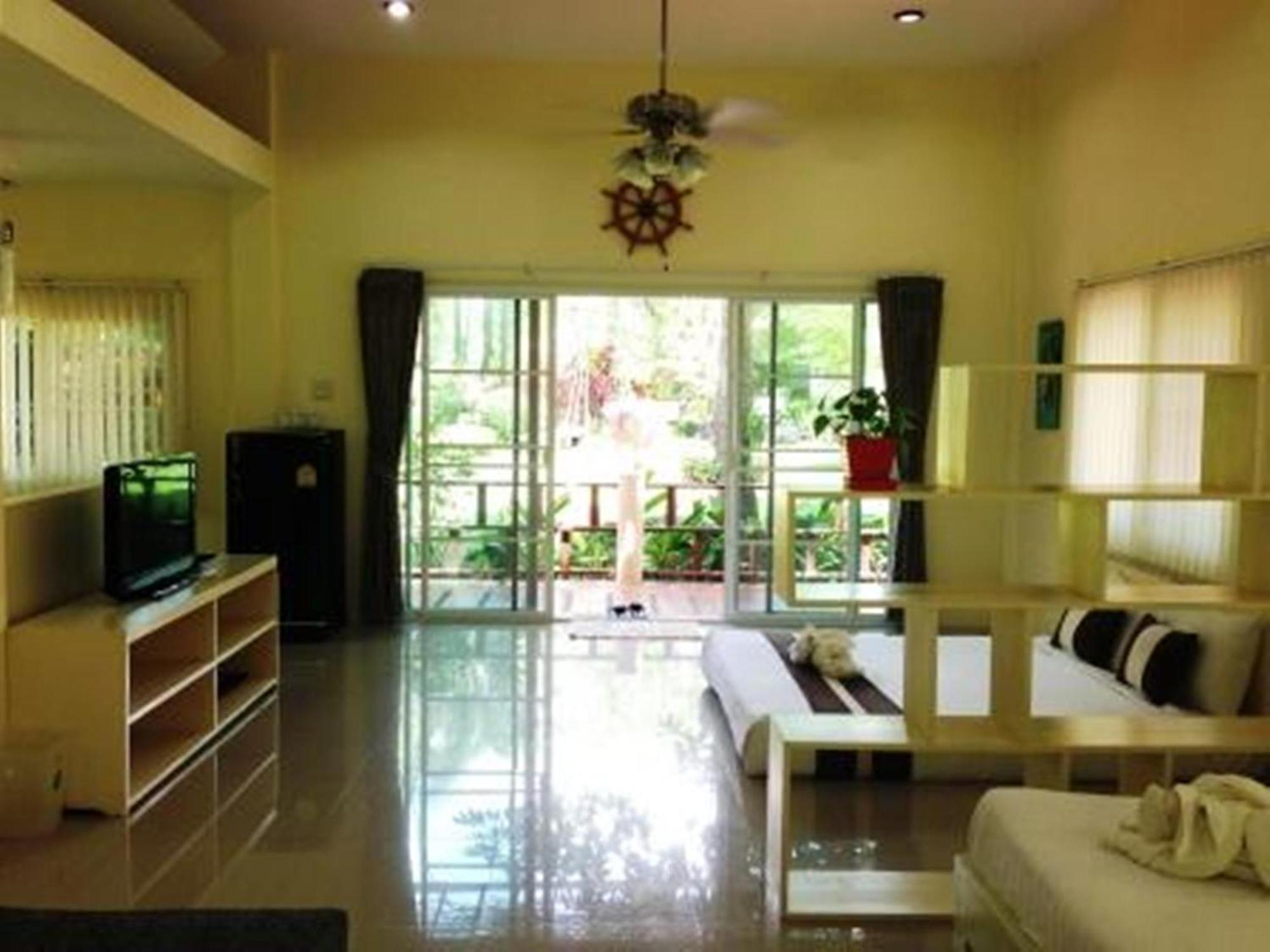 Watermill Resort Nong Nam Daeng Bilik gambar